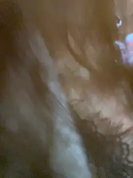 QuitieLia is live now