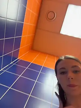 Ttixmila is live now