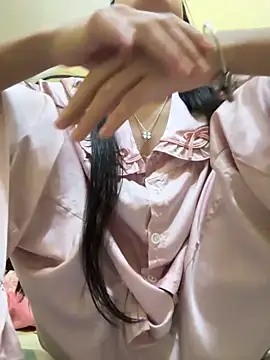 tenten110 is live now