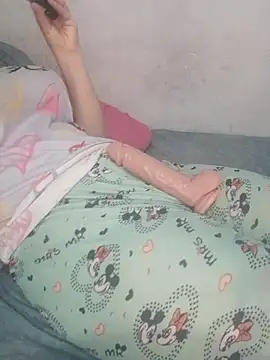 Rahaf_sx is live now