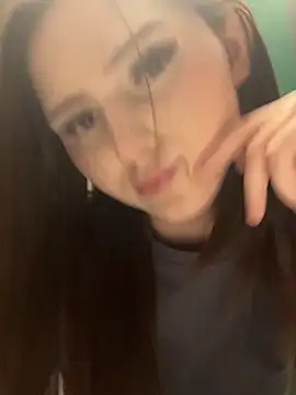 AnitaFly is live now