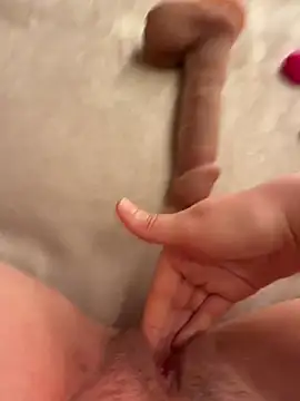 Leanaa_Jolly is live now