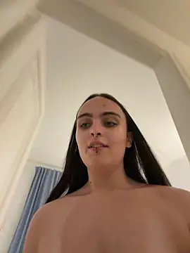 ScarStarX is live now