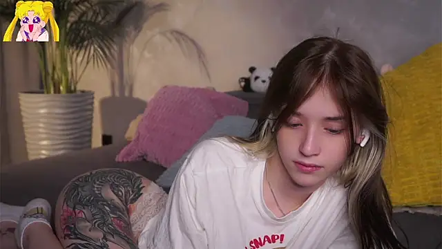 EdlinHargus is live now