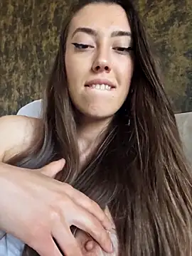 Virgin_Star is live now