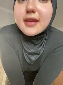 BlondyDream_ is live now