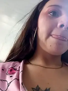 CharlotteSex_ is live now