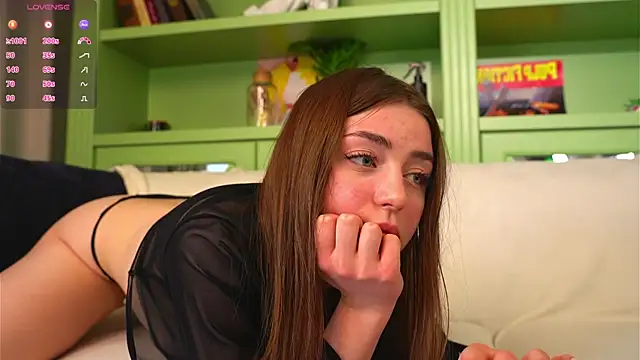 LindaFarm is live now