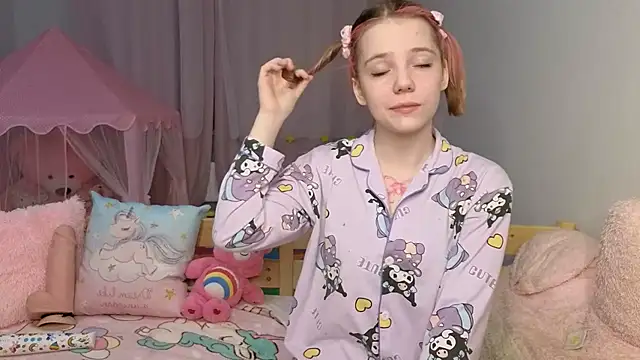 PrincessLittleKiki is live now