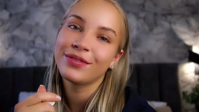 AftonConnett is live now