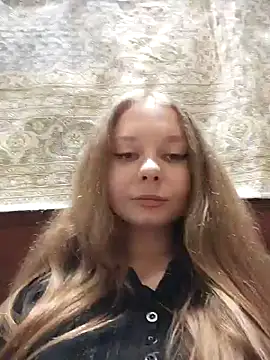 Ekaterina27 is live now