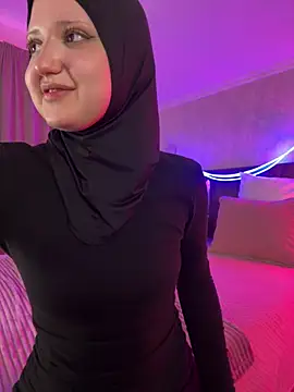 BlondyDream_ is live now