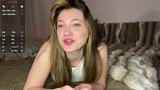 1Kellynaive is live now