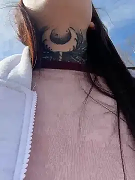 FionaMurr is live now