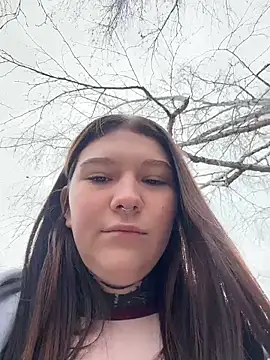 FionaMurr is live now