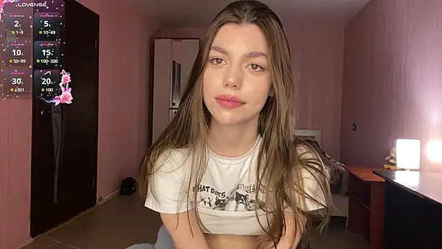 NeidaGowing is live now