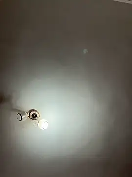 CrazyJessika is live now