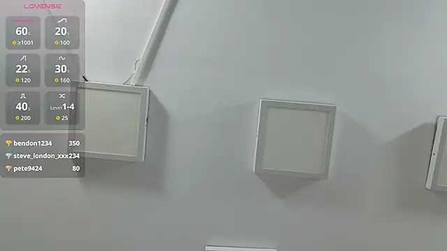 MabelVell is live now