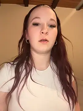 LittleChaosQueen is live now