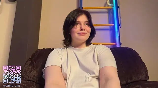 LoveIyBarbie is live now