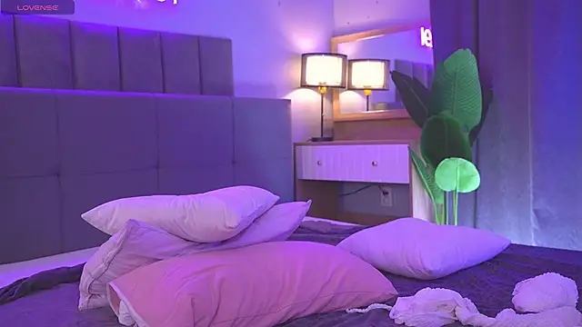 Tella_dream is live now