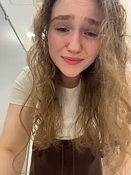 RussianWoman is live now