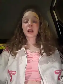 outside_rosy is live now
