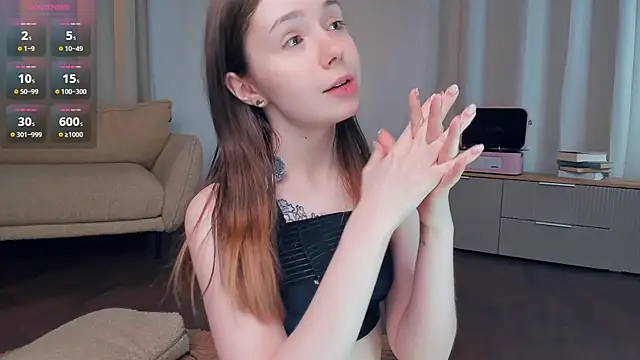 DominikaElis is live now