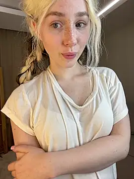 KittiLin is live now