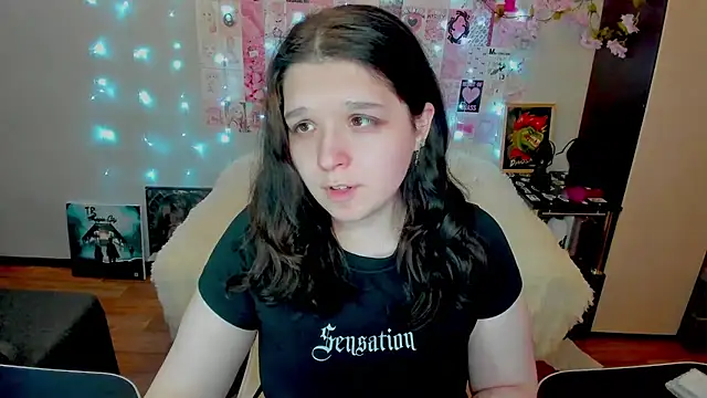 Kate_Acid is live now