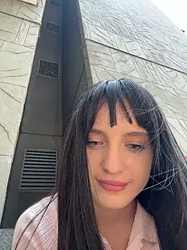 MiaTee is live now