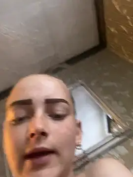 Barbika19 is live now