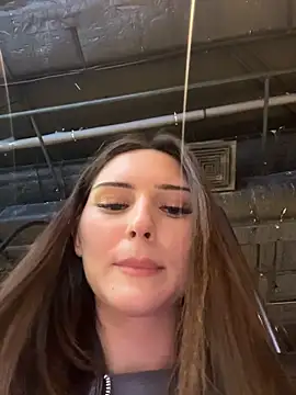 AnitaFly is live now