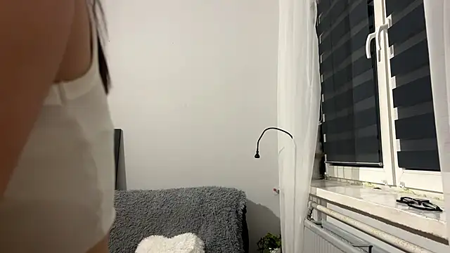 twilighttease is live now