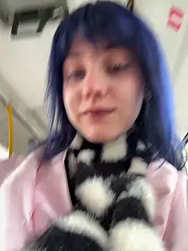 Only_April is live now