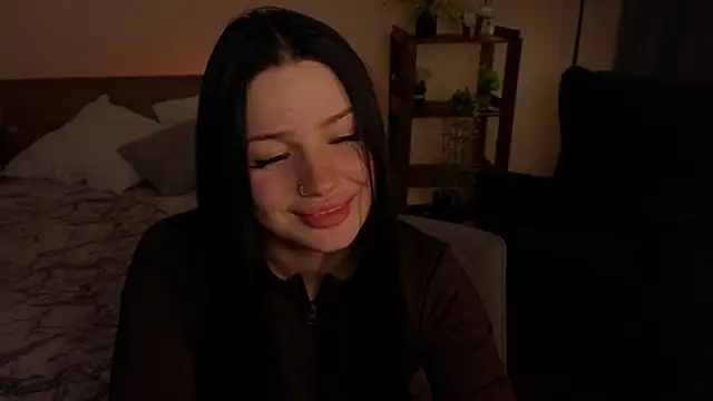 LisaaLiss is live now