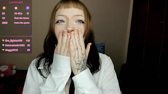 urmelodyy is live now