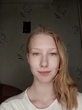 Tanya_Savel is live now