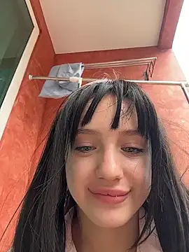 MiaTee is live now