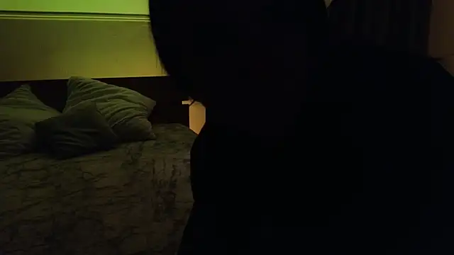 LisaaLiss is live now