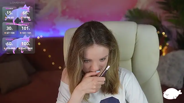 MariaMedow is live now