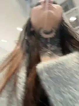 FionaMurr is live now