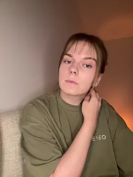LisaFreierxx is live now