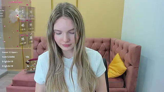 EvelineAmore is live now