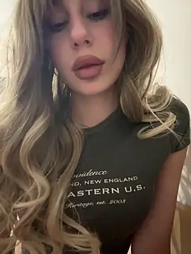 JudithCarly is live now