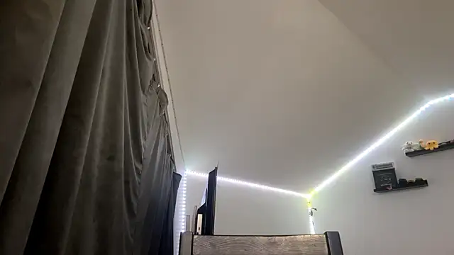 JoellaGrode is live now
