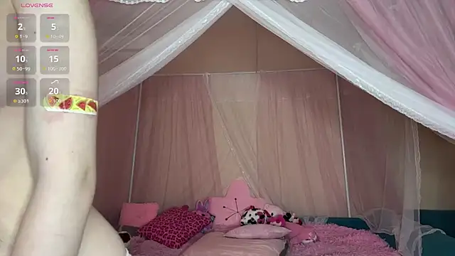 OnlyEva1 is live now