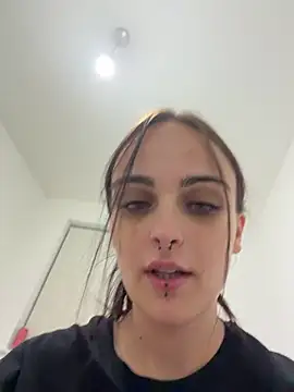 ScarStarX is live now