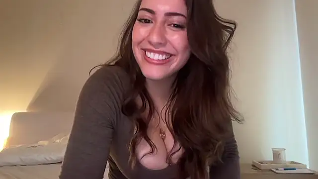 sieeena is live now