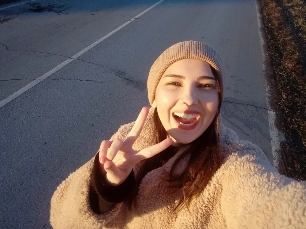 KateCahee is live now